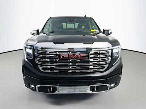 Onyx Black 2024 GMC Sierra 1500 Denali