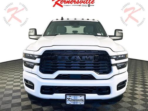2026 RAM 3500 Big Horn Crew Cab 4x4 8' Box