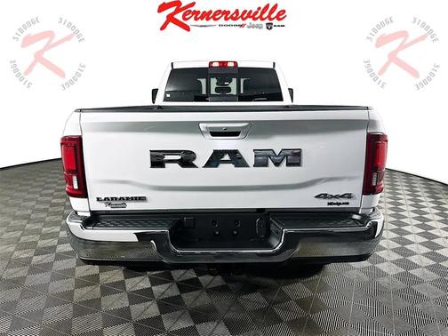 2025 RAM 2500 Laramie Crew Cab 4x4 8' Box