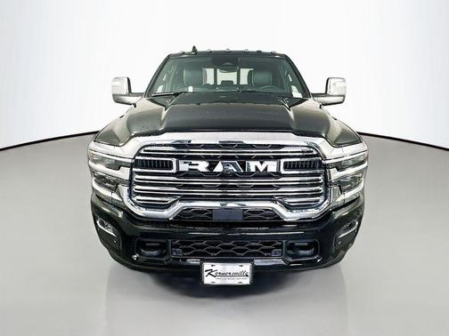 2025 RAM 3500 Laramie Crew Cab 4x4 8' Box