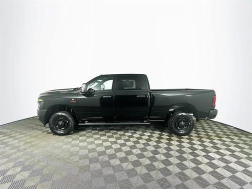 2025 RAM 2500 Tradesman Crew Cab 4x4 6'4' Box