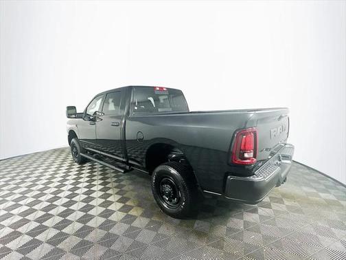 2025 RAM 2500 Tradesman Crew Cab 4x4 6'4' Box