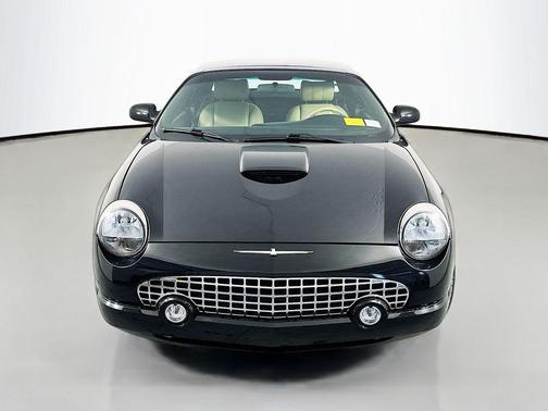 Black 2005 Ford Thunderbird Base