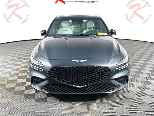 2023 Genesis G70 2.0T RWD