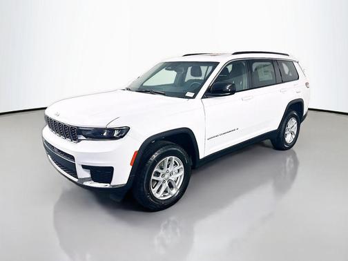 Bright White Clearcoat 2026 Jeep Grand Cherokee L Altitude