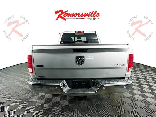 2017 RAM 2500 Laramie Crew Cab 4x4 6'4' Box