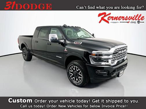 Diamond Black Crystal Pearlcoat 2026 RAM 3500 Longhorn