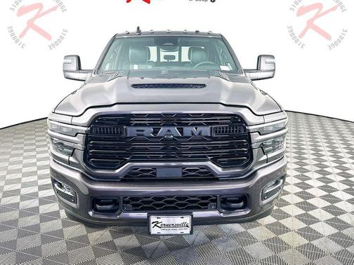 2026 RAM 3500 Laramie Crew Cab 4x4 8' Box