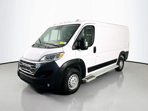 Bright White Clearcoat 2025 RAM ProMaster 2500 Tradesman