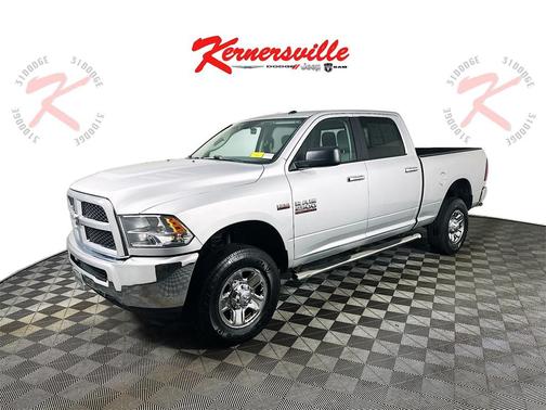 2017 RAM 2500 SLT Crew Cab 4x4 6'4' Box