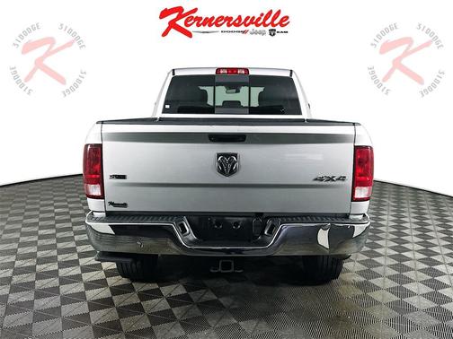 2017 RAM 2500 SLT Crew Cab 4x4 6'4' Box