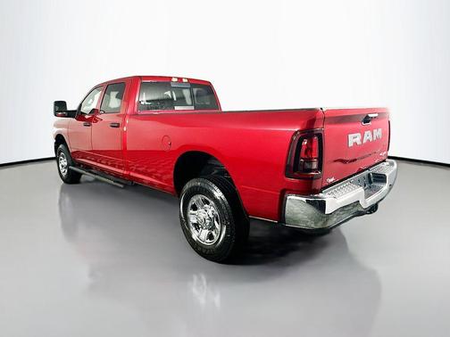 Molten Red Pearlcoat 2026 RAM 2500 Tradesman