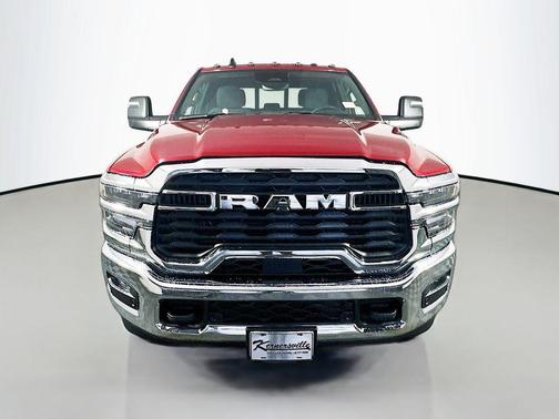 Molten Red Pearlcoat 2026 RAM 2500 Tradesman