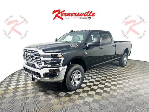 2026 RAM 2500 Tradesman Crew Cab 4x4 8' Box
