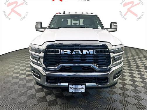 2025 RAM 2500 Tradesman Crew Cab 4x4 6'4' Box