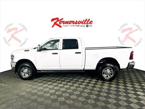 2025 RAM 2500 Tradesman Crew Cab 4x4 6'4' Box