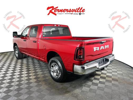 2026 RAM 2500 Tradesman Crew Cab 4x2 6'4' Box