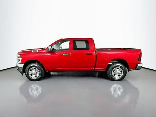2026 RAM 2500 Tradesman Crew Cab 4x2 6'4' Box