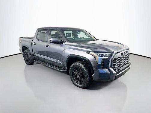 2025 Toyota Tundra Hybrid Platinum