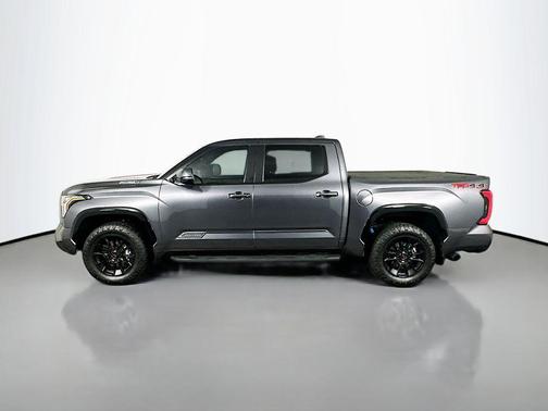2025 Toyota Tundra Hybrid Platinum
