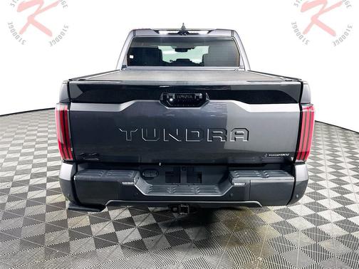 2025 Toyota Tundra Hybrid Platinum