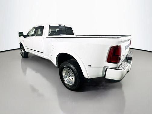 2026 RAM 3500 Limited