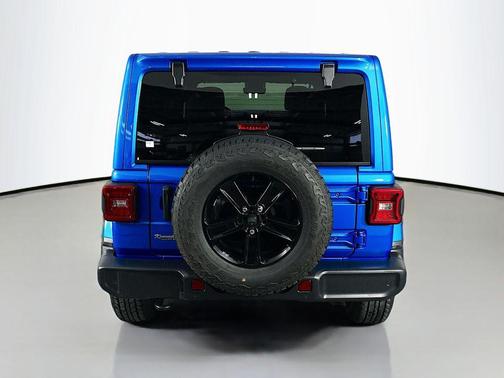 Hydro Blue Pearlcoat 2021 Jeep Wrangler Unlimited Sahara