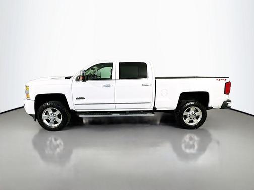 Summit White 2017 Chevrolet Silverado 2500 High Country