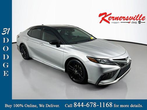 Celestial Silver/Midnight Black Metallic 2021 Toyota Camry XSE