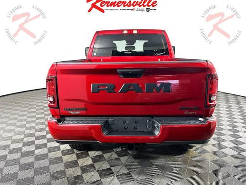 2026 RAM 3500 Big Horn Crew Cab 4x4 6'4' Box