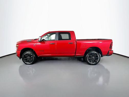 2026 RAM 3500 Big Horn Crew Cab 4x4 6'4' Box
