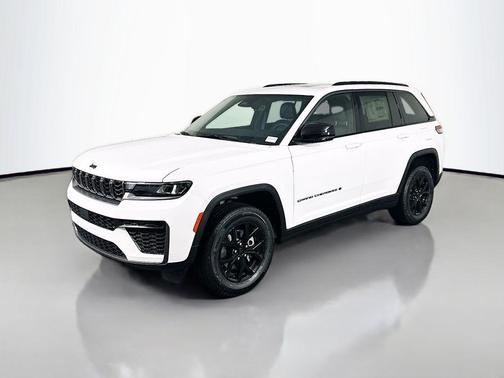 2026 Jeep Grand Cherokee Altitude