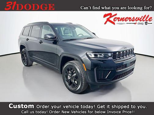 Diamond Black Crystal Pearlcoat 2026 Jeep Grand Cherokee L Altitude