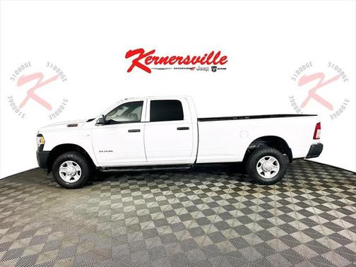 2022 RAM 2500 Tradesman Crew Cab 4x4 8' Box