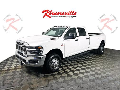 2026 RAM 3500 Tradesman Crew Cab 4x4 8' Box