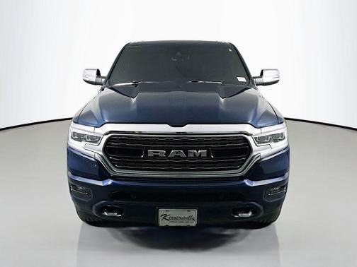 Patriot Blue Pearlcoat 2022 RAM 1500 Limited