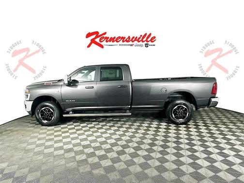 2025 RAM 3500 Laramie Crew Cab 4x4 8' Box