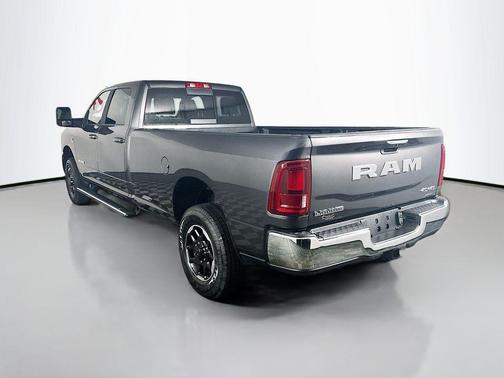Granite Crystal Metallic Clearcoat 2025 RAM 3500 Laramie Crew Cab 4x4 8' Box
