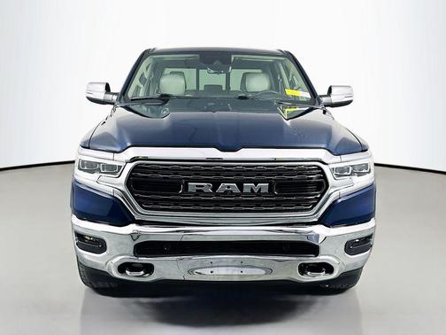 Patriot Blue Pearlcoat 2022 RAM 1500 Limited