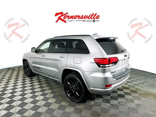 2017 Jeep Grand Cherokee Altitude