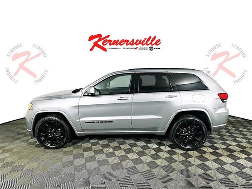 2017 Jeep Grand Cherokee Altitude