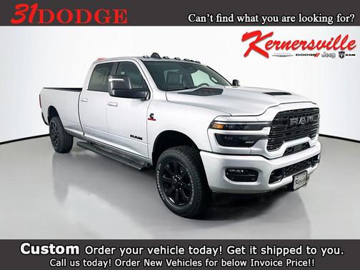 2026 RAM 3500 Laramie Crew Cab 4x4 8' Box