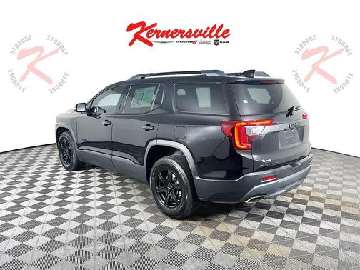 2021 GMC Acadia AWD AT4