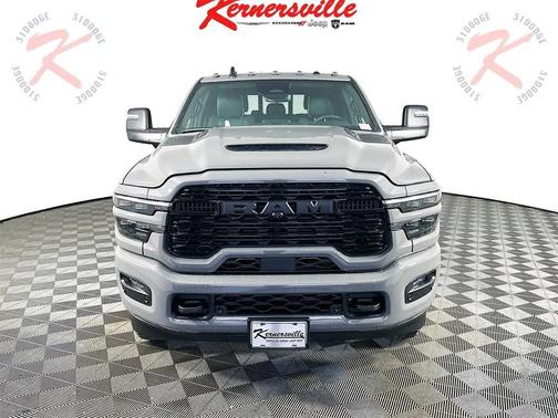 2026 RAM 3500 Limited Mega Cab 4x4 6'4' Box