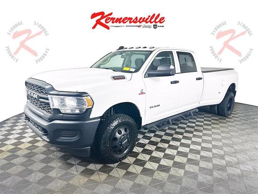 2020 RAM 3500 Tradesman Crew Cab 4x4 8' Box