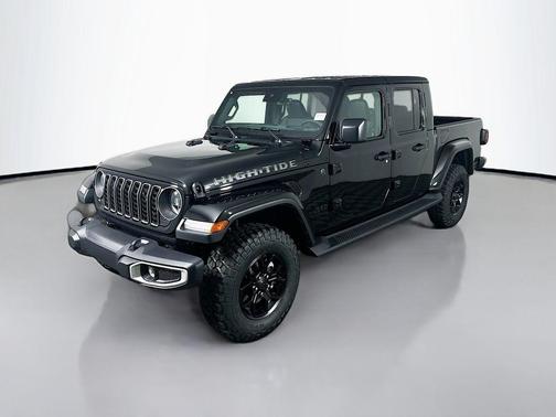 Black Clearcoat 2025 Jeep Gladiator Sport