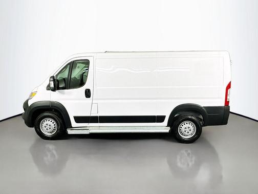 Bright White Clearcoat 2025 RAM ProMaster 2500 Tradesman