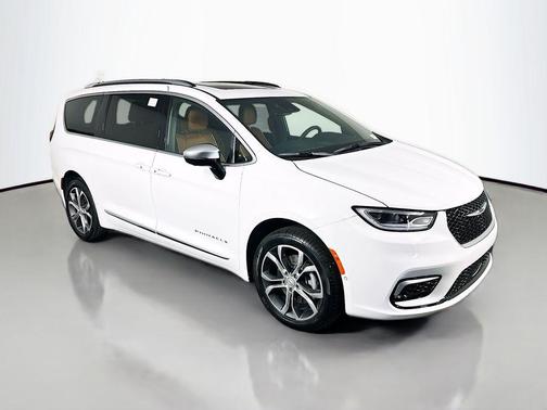 2026 Chrysler Pacifica L