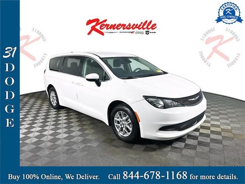 2023 Chrysler Voyager LX