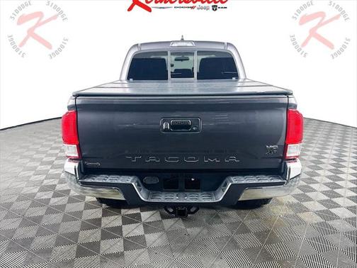 2016 Toyota Tacoma SR5